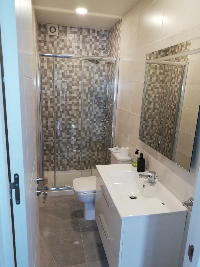 Residencia Compostela 2 Bed and Breakfast Santiago de Compostela Exteriör bild